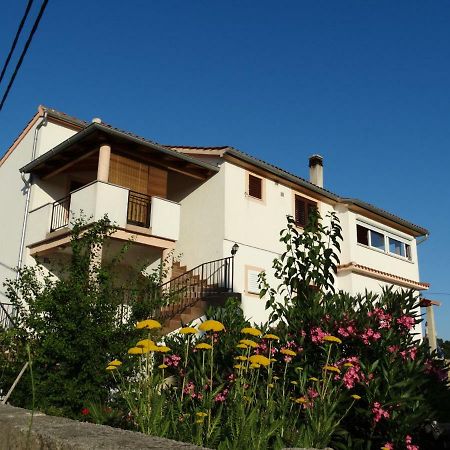 Vrh  Apartman Petra מראה חיצוני תמונה