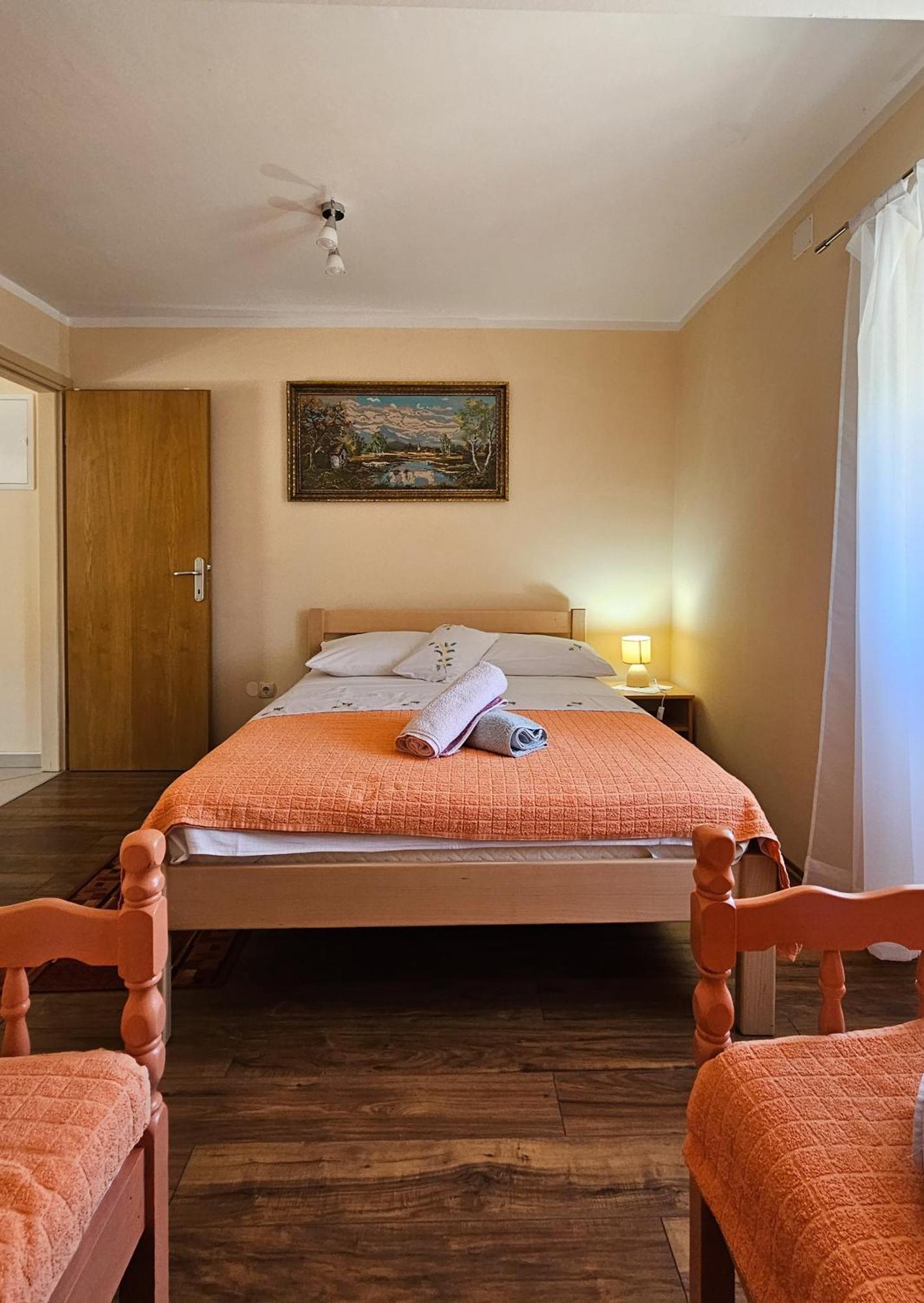Vrh  Apartman Petra מראה חיצוני תמונה