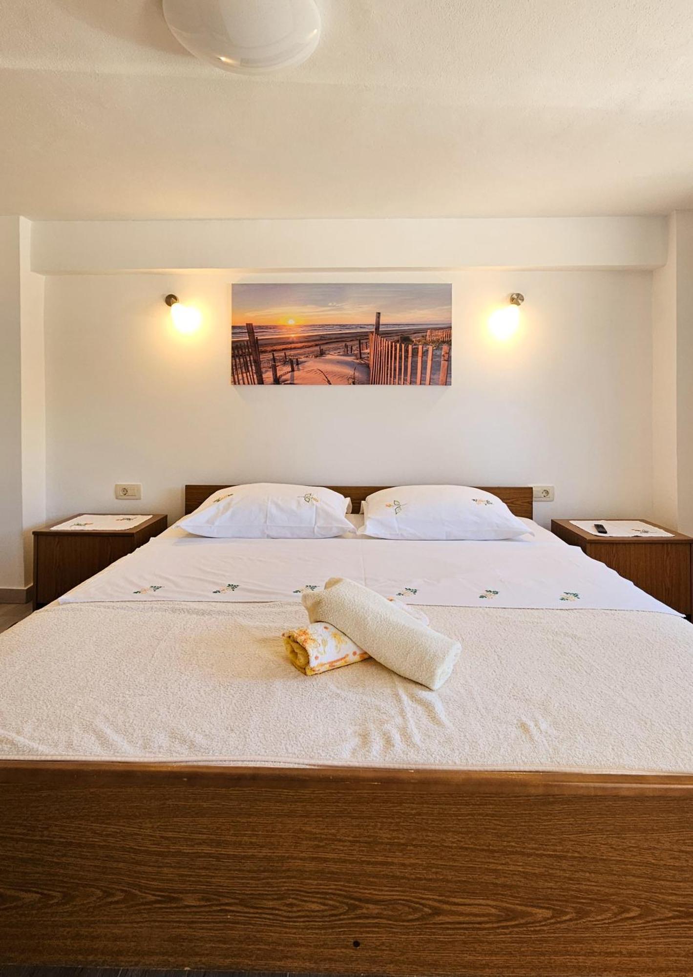 Vrh  Apartman Petra מראה חיצוני תמונה