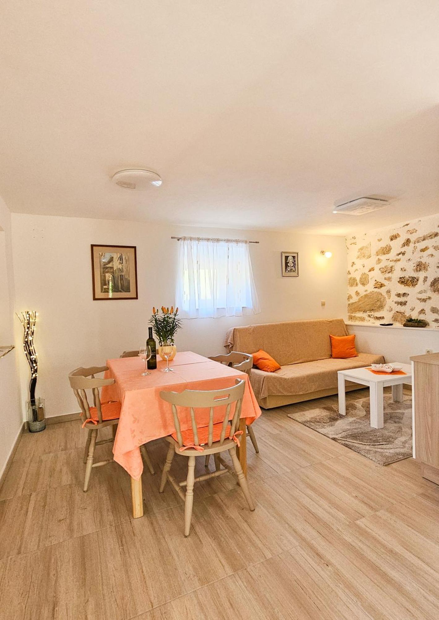 Vrh  Apartman Petra מראה חיצוני תמונה